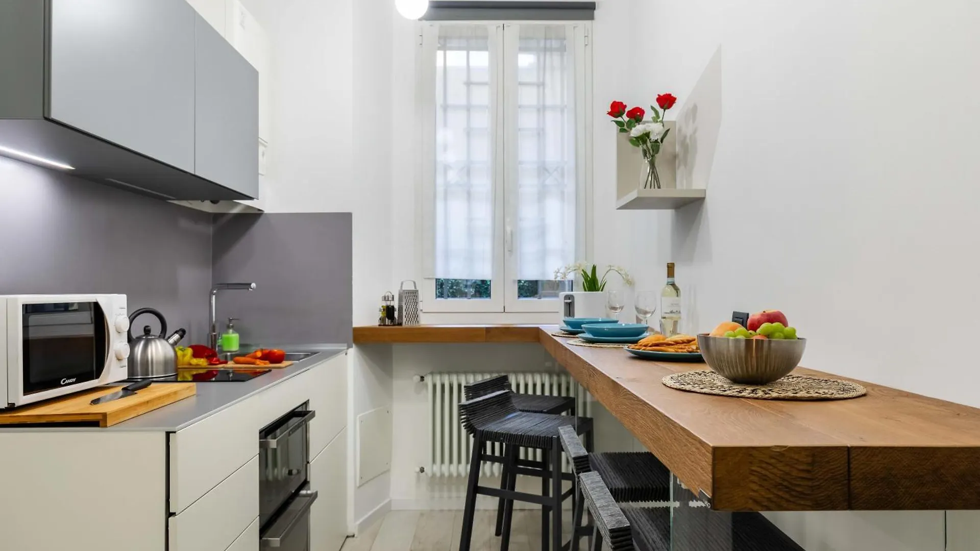 Milano Farini Loft - Free Wifi And Netflix Apartment 0*, Milan Italy